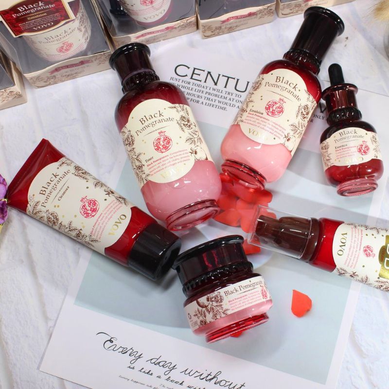 VOVO Black Pomegranate - Deep Nourishment & Youthful Glow!