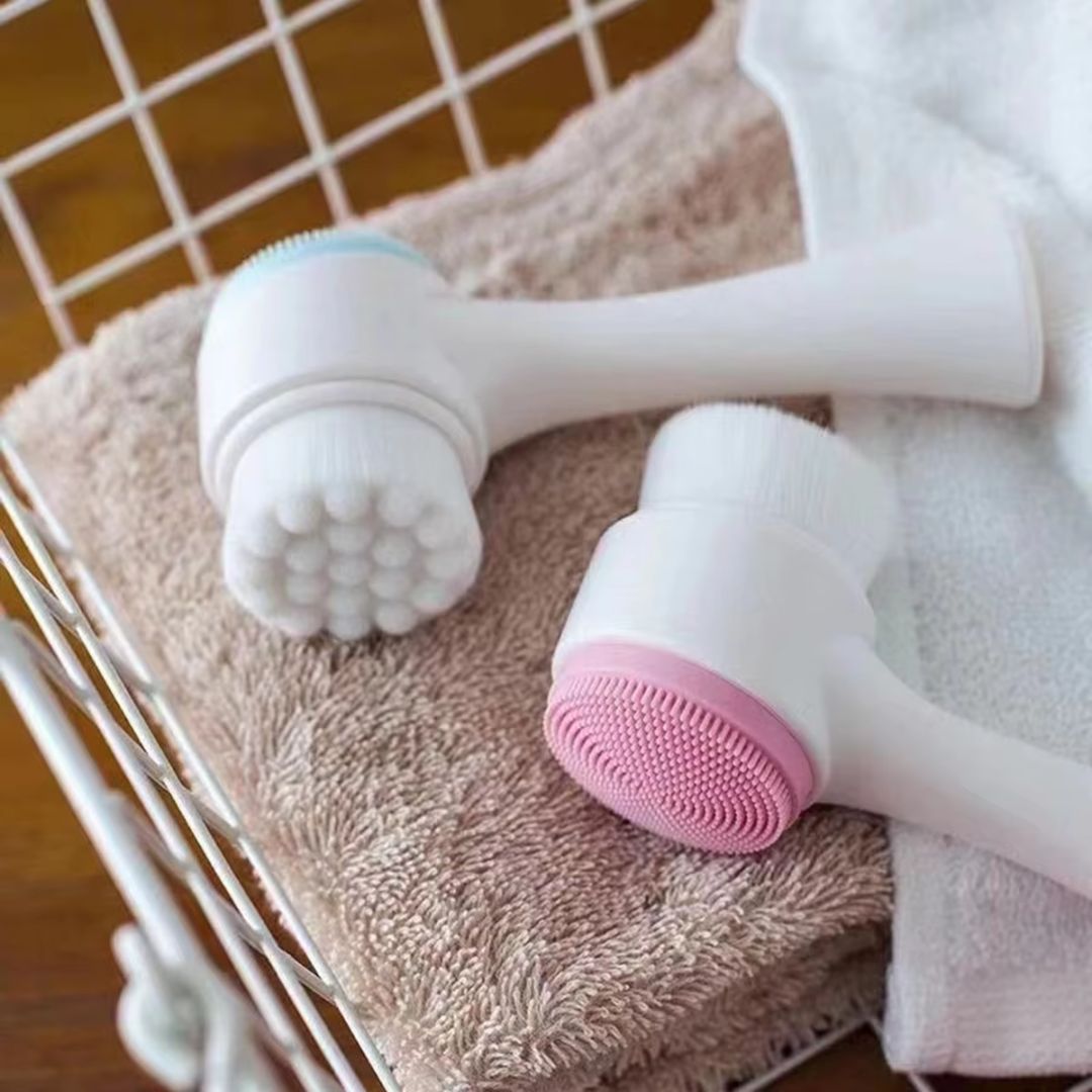 Facial Cleansing Brush – Naturally Beautiful, Effortlessly Clean