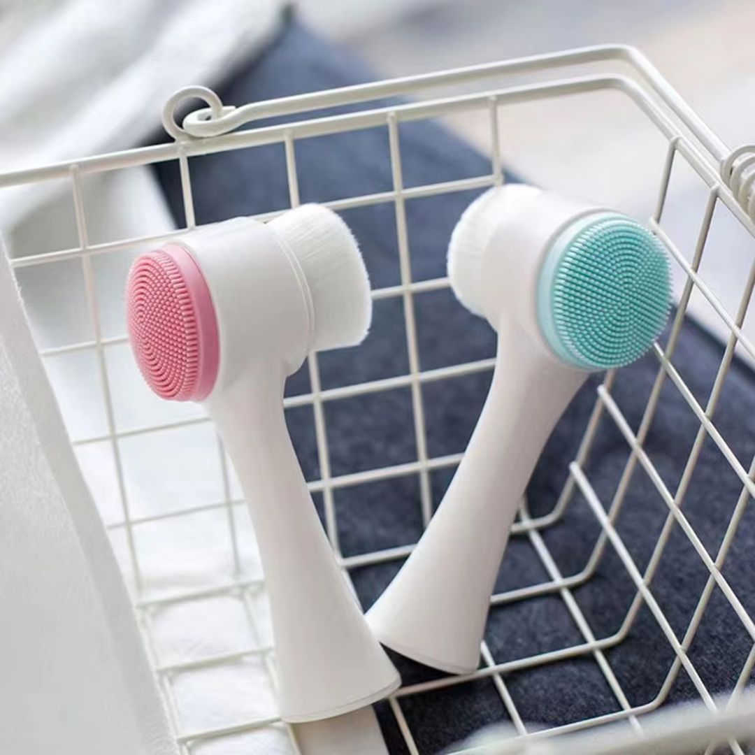 Facial Cleansing Brush – Naturally Beautiful, Effortlessly Clean